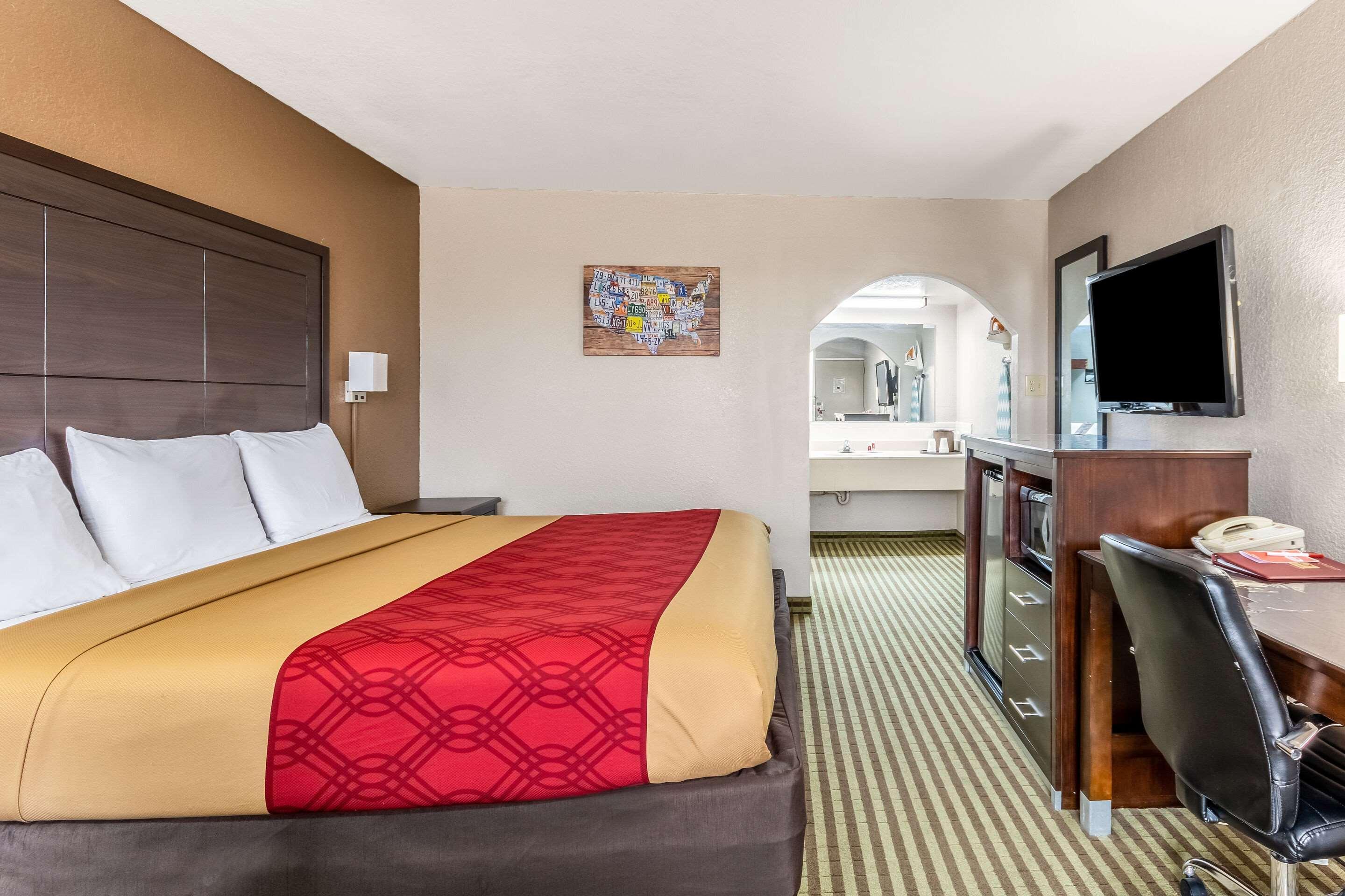 Econo Lodge Winfield Exteriör bild