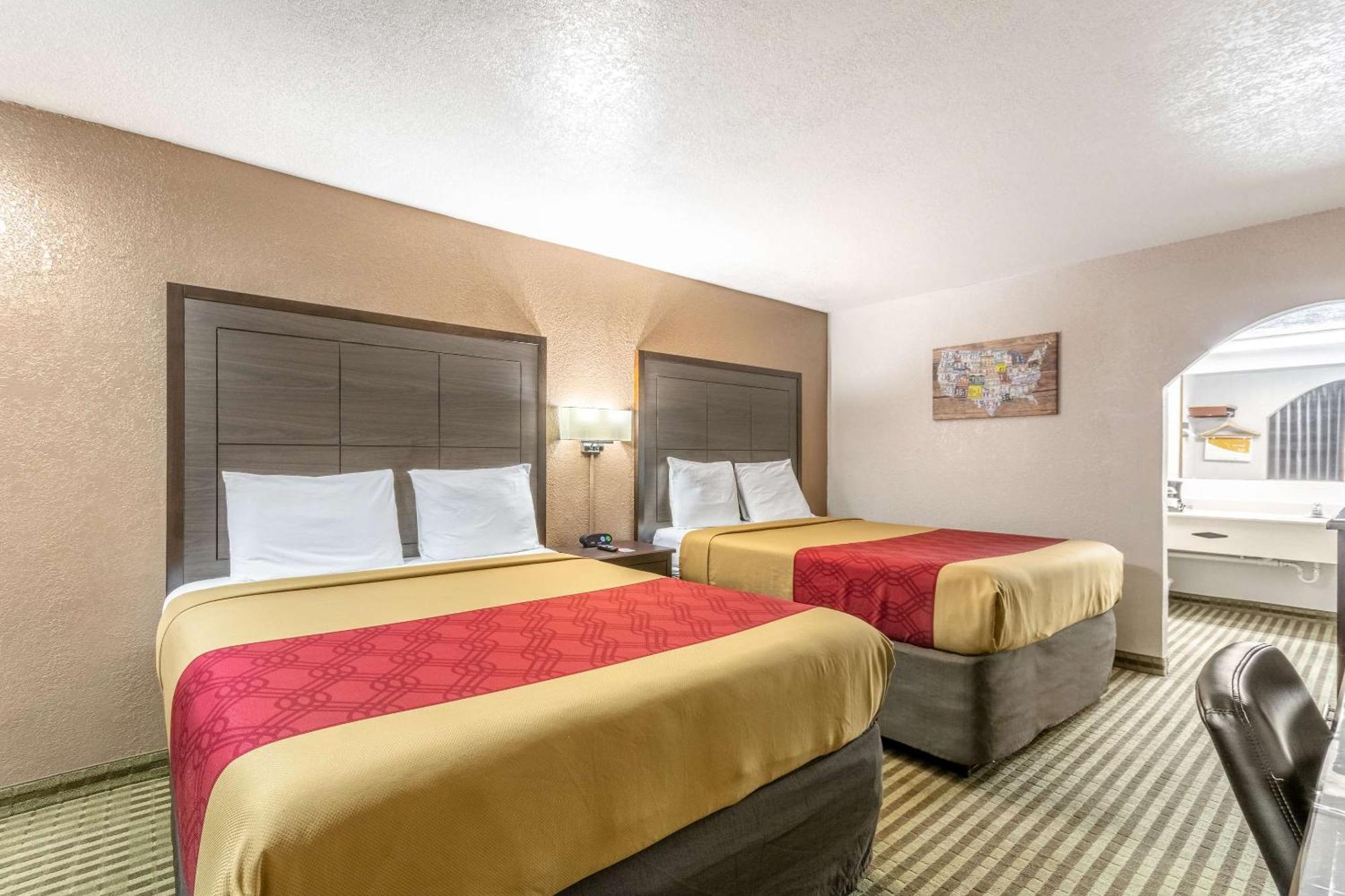 Econo Lodge Winfield Exteriör bild